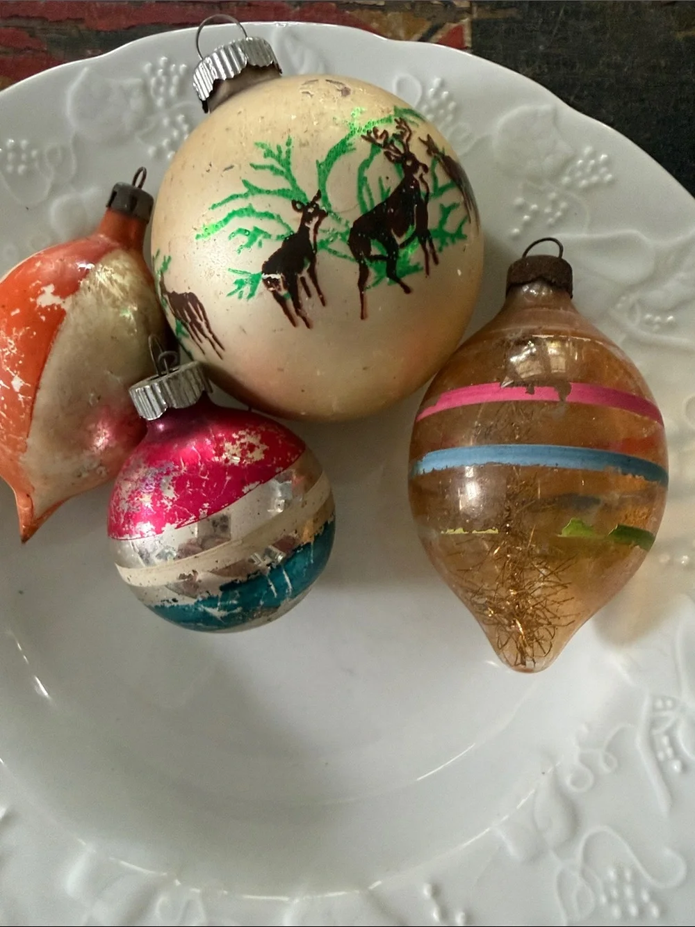 Vintage Glass Holiday Ornament Set with Reindeer Motif - Multi-Color